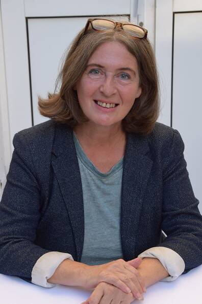 Herunterladen: 300725-elke-4.jpg Dateivorschau: 300725-elke-4.jpg